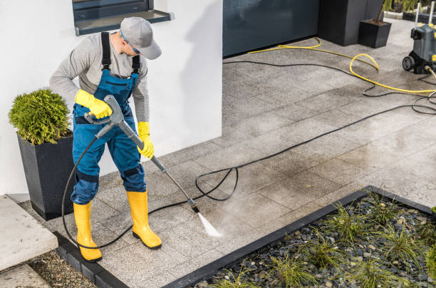 Garage Pressure Washing in Lackawanna, NY